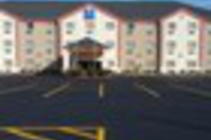 Hotel 77 of 78