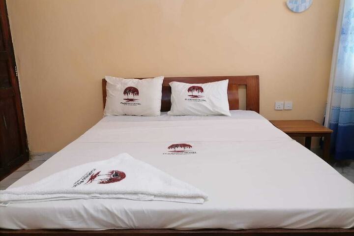 Room 10 of 15