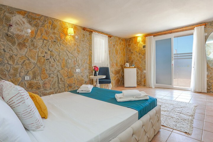 Room 15 of 101