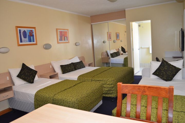Room 18 of 51