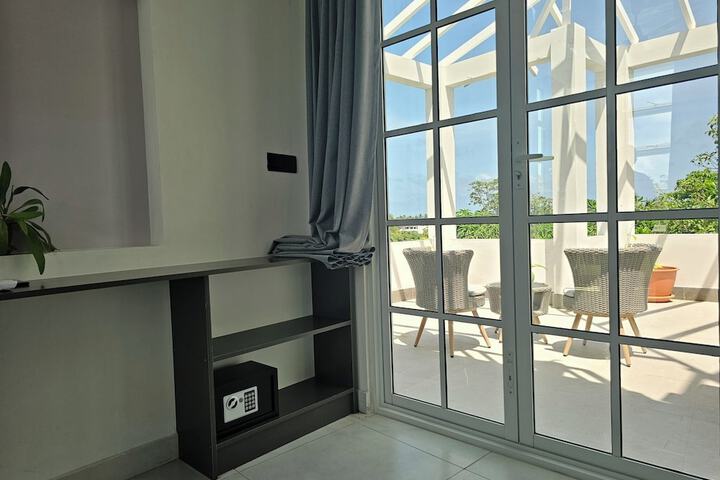 Room 14 of 31
