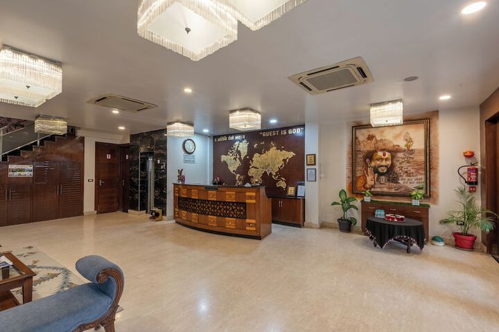Hotel Interior 4 of 109