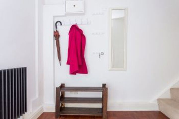 Room 18 of 33