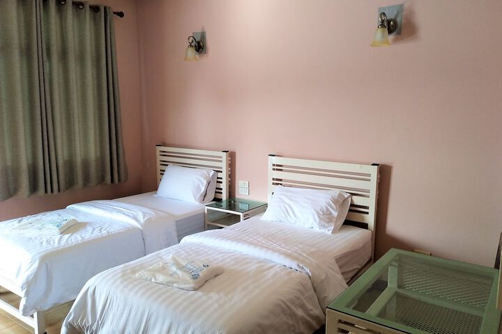 Room 6 of 57