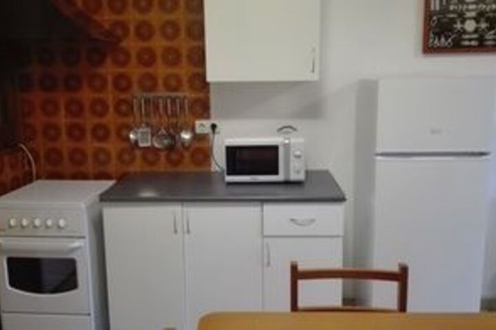 Room 21 of 28