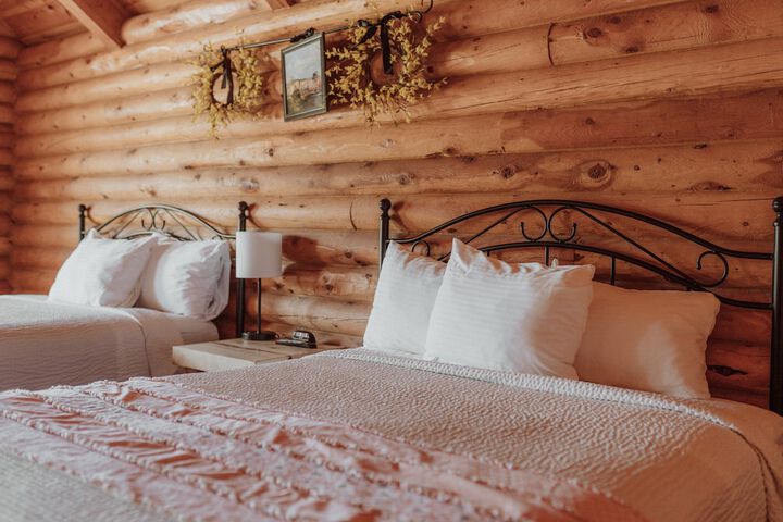 Room 4 of 22