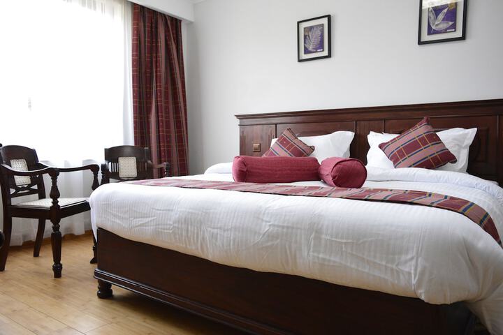 Room 5 of 24