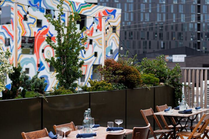Breakfast area