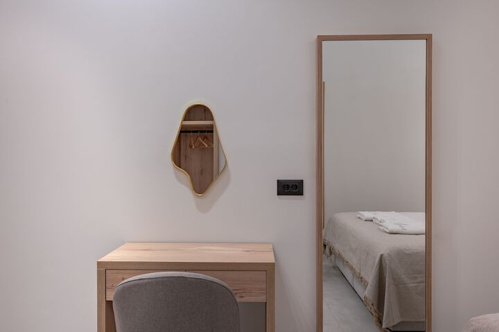 Room 19 of 78