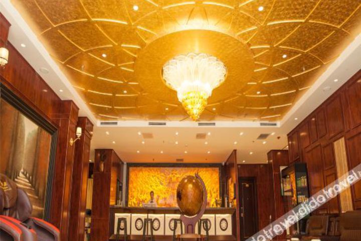 Hotel Interior 5 of 11