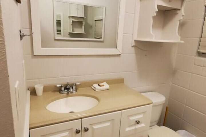Room 145 of 174