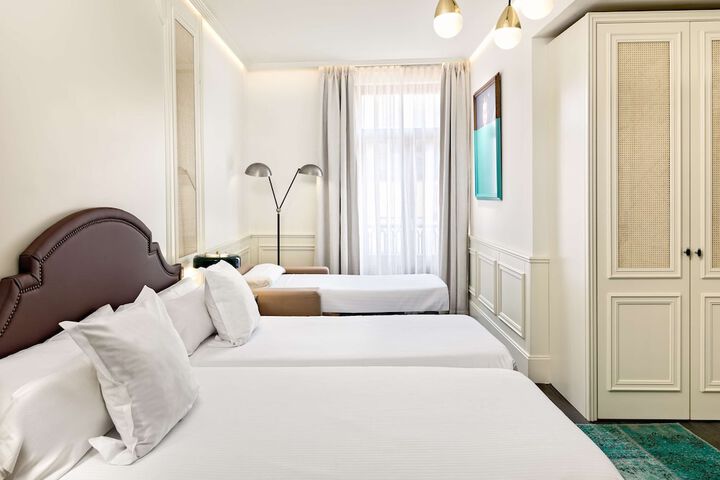 Room 22 of 69