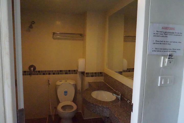 Clean Restrooms