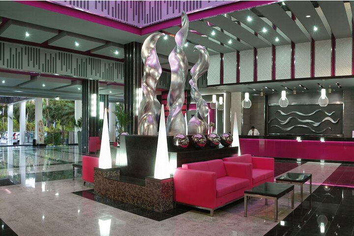 Lobby Photos