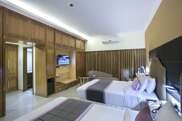 Room 5 of 58