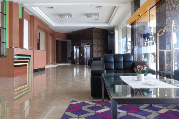 V Hotel Jambi