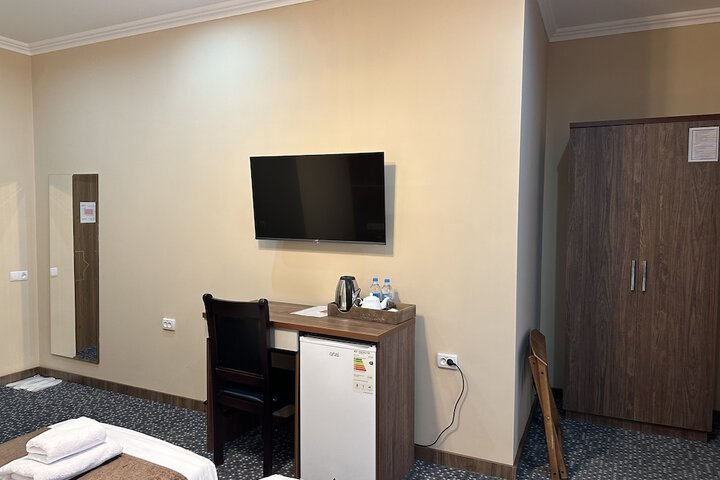 Room 38 of 69