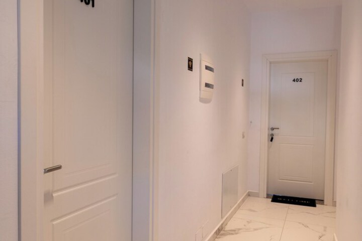 Hotel 3 of 76