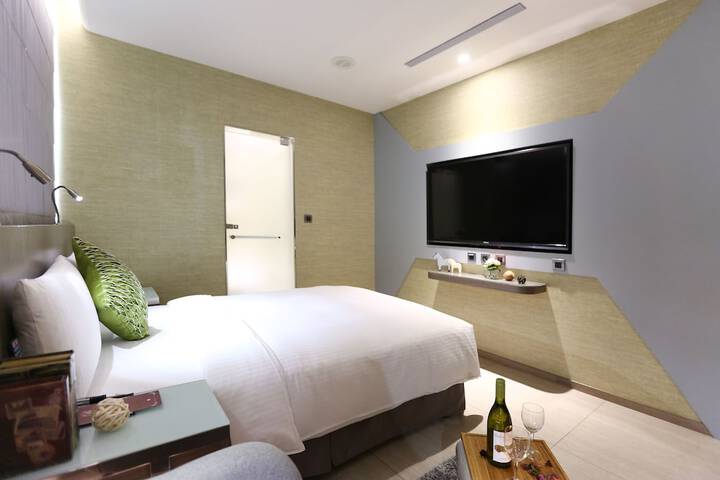 Room 30 of 45