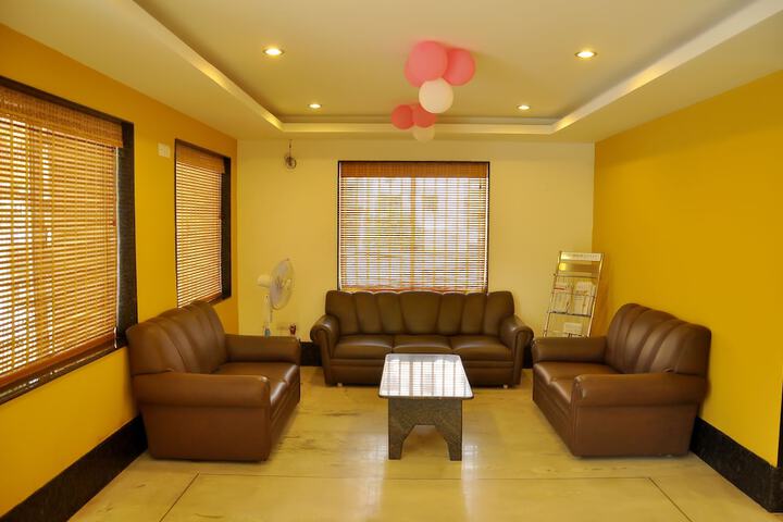 Hotel Interior 5 of 33