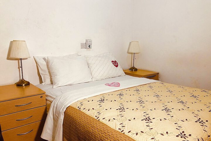 Room 14 of 31