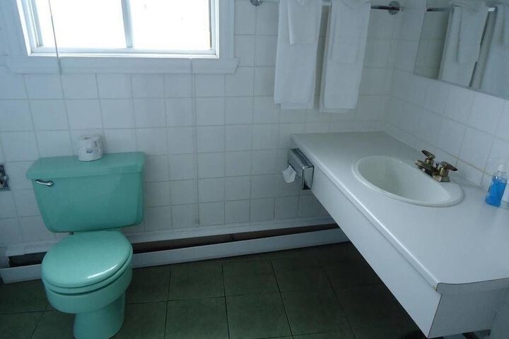 Room 56 of 62