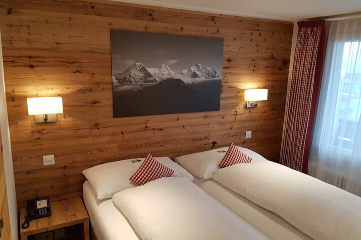 Room 31 of 107