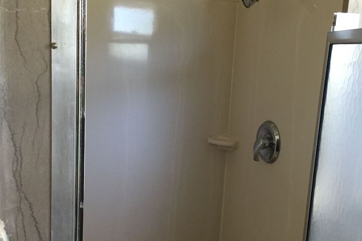 Room 16 of 20