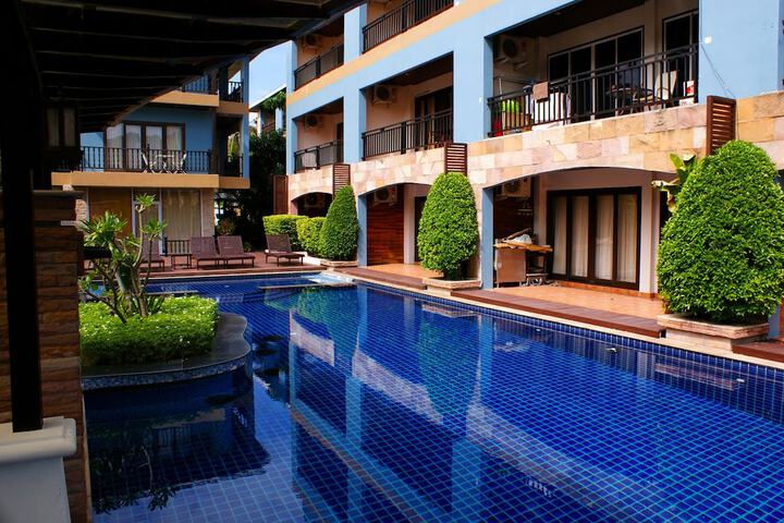 Pool 89 of 105