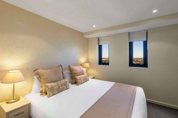 Room 16 of 52