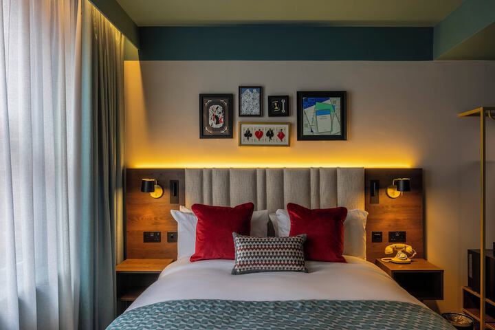 Room 20 of 109