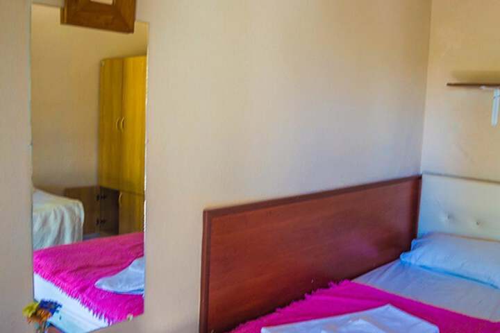 Room 15 of 58