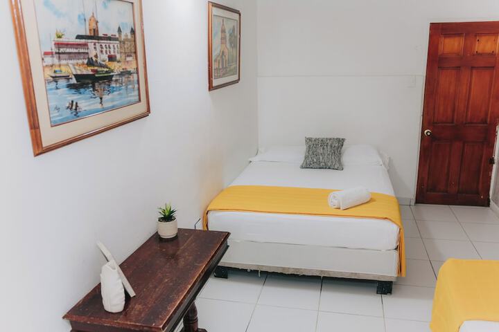 Room 73 of 98