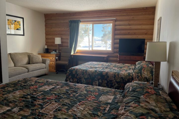 Room 2 of 23