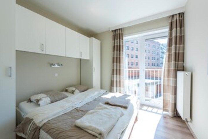 Room 7 of 15