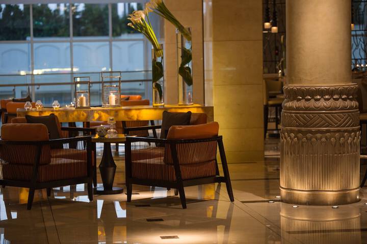 Dining 62 of 89