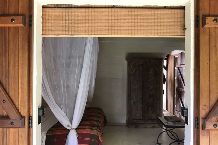 Room 19 of 95