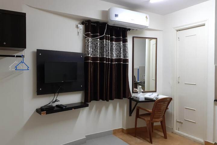 Room 10 of 45