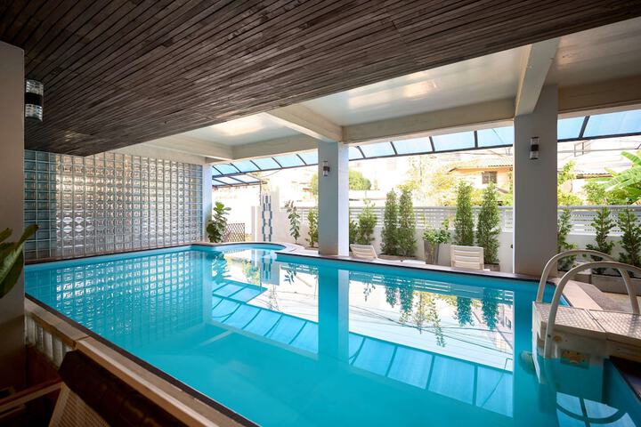 Pool 50 of 58