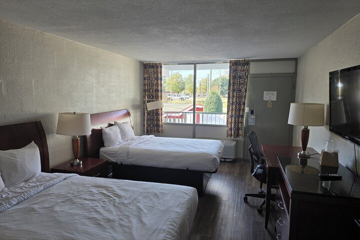 1 King Bed (12 of 13)