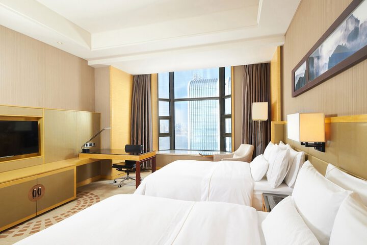 Room 12 of 54