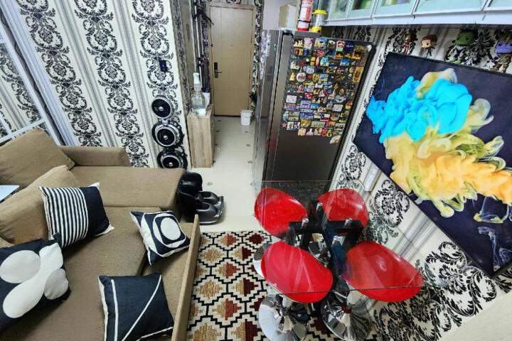 High-Tech Studio at Grass Residences -2persons only