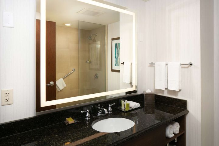 Bathroom shower