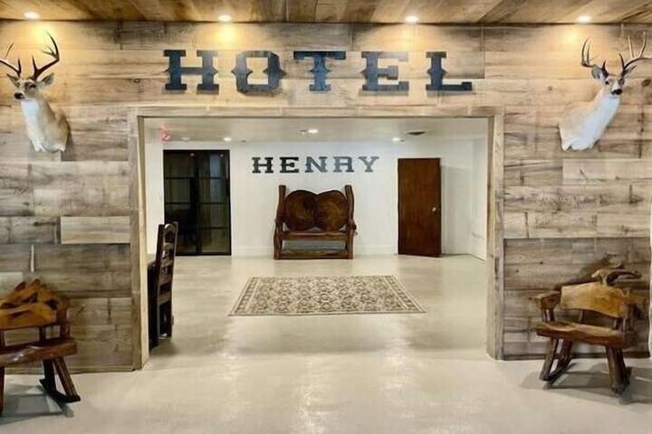 Hotel Interior 6 of 46