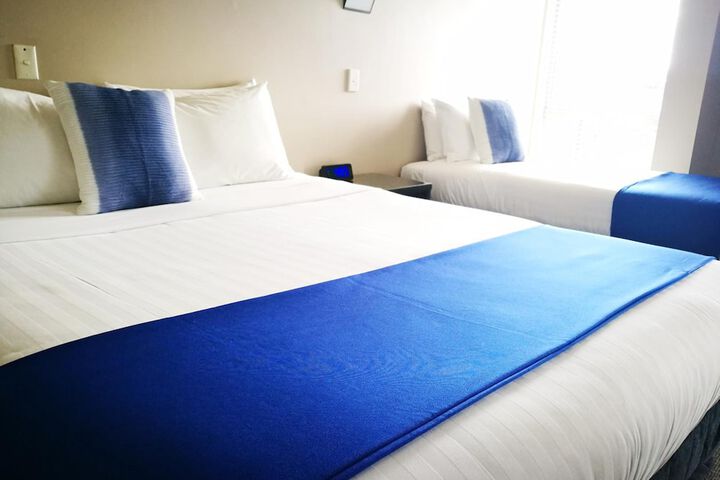 Room 16 of 65