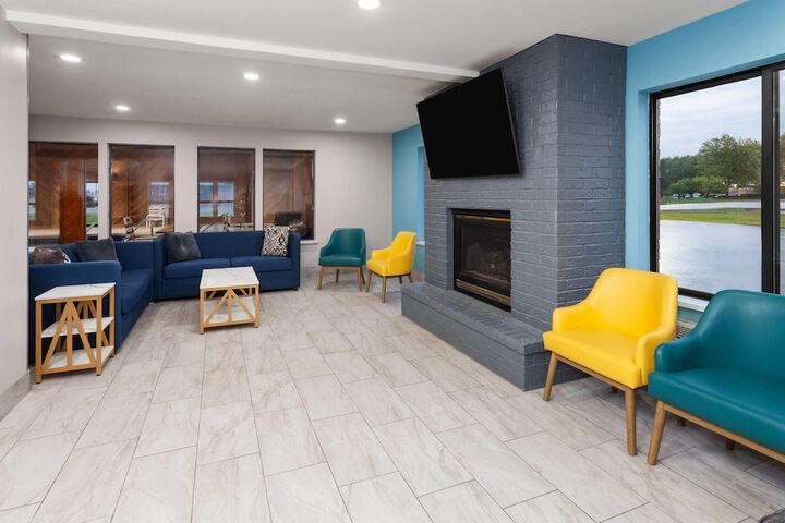 Hotel Interior 3 of 36