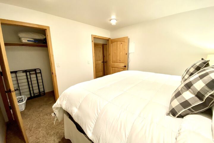 Room 61 of 426