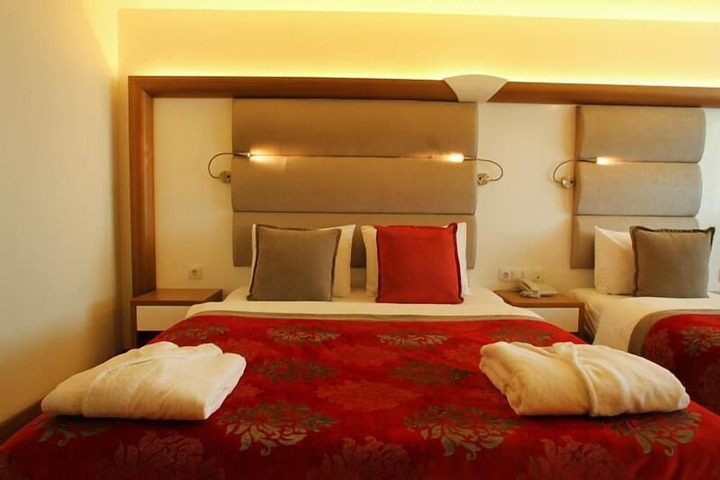 Room 5 of 30