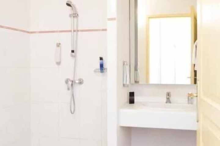 Clean Restrooms