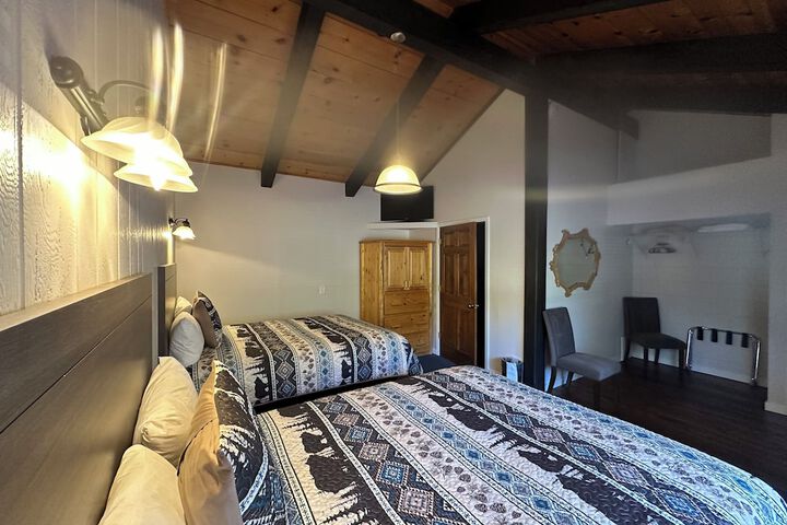 Room 10 of 89